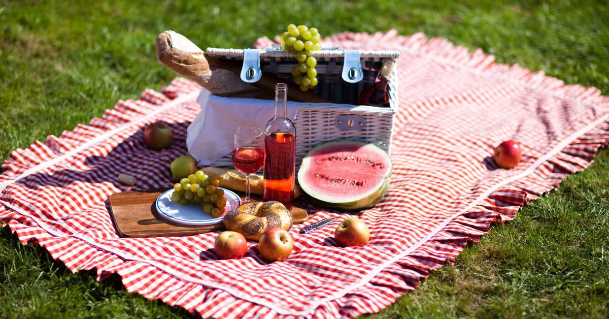 Hãy bắt đầu bằng việc chọn một chủ đề cho buổi picnic của bạn.